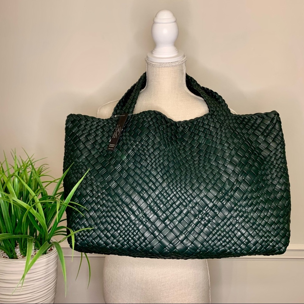 Falor - Italian Hand Woven Lambskin Leather Shopping Tote - Darkest Green